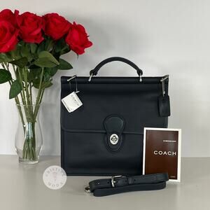 NEW Vintage Coach Willis Bag 9927 Navy & Nickel Hardware 2004